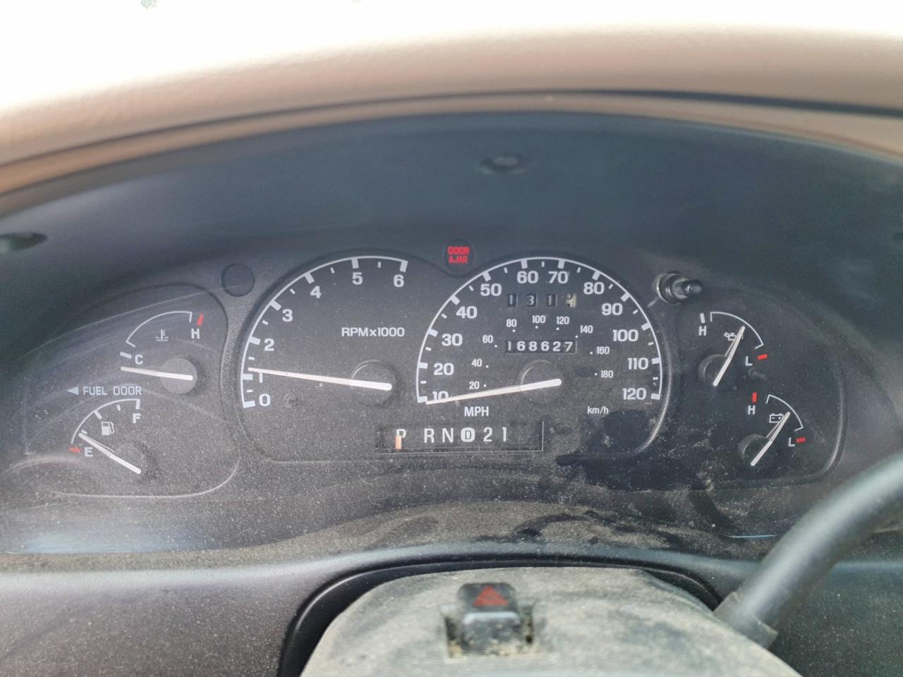 2000 FORD EXPLORER XLT photo 17