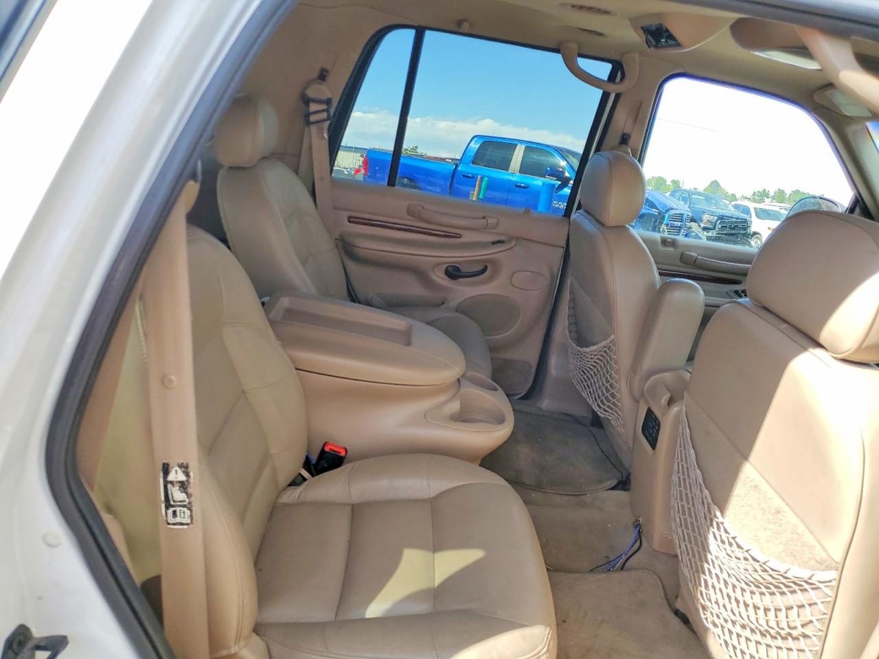 1999 LINCOLN NAVIGATOR photo 10