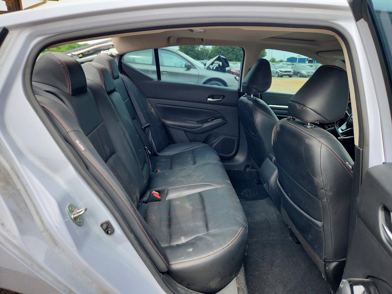2024 NISSAN ALTIMA SR photo 19