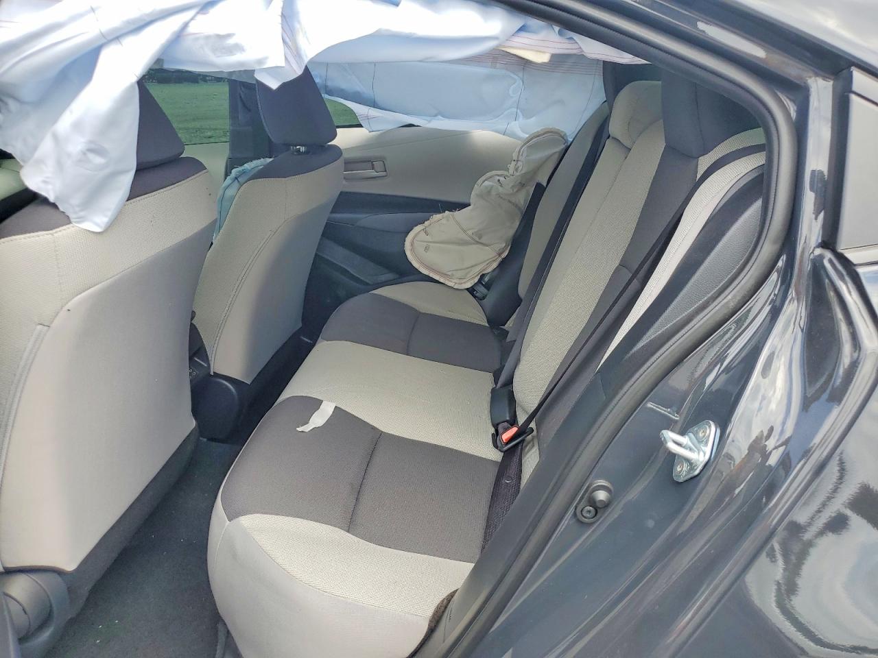 2024 TOYOTA COROLLA LE photo 19