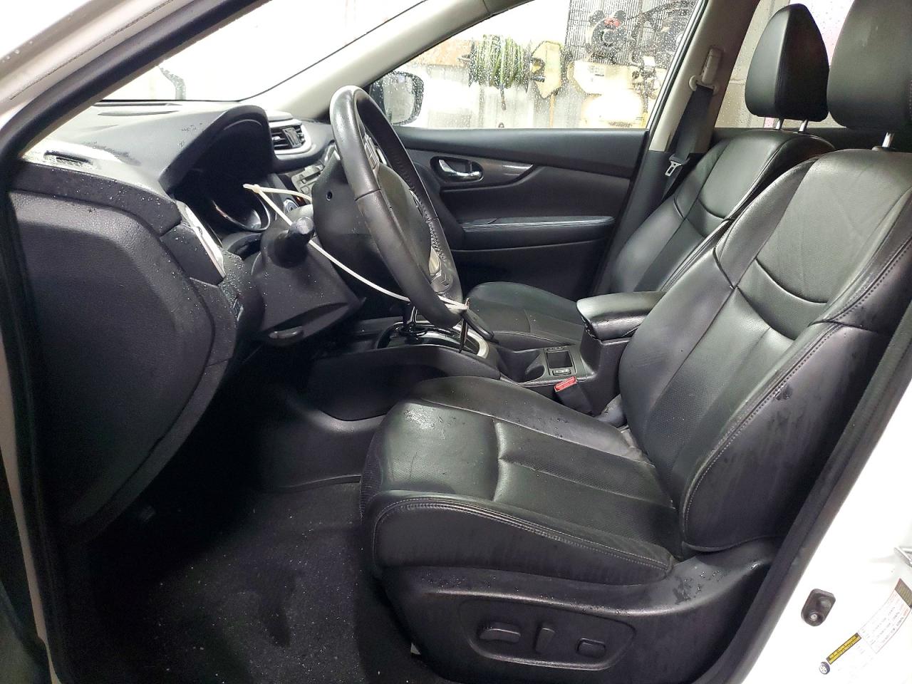2014 NISSAN ROGUE S photo 19