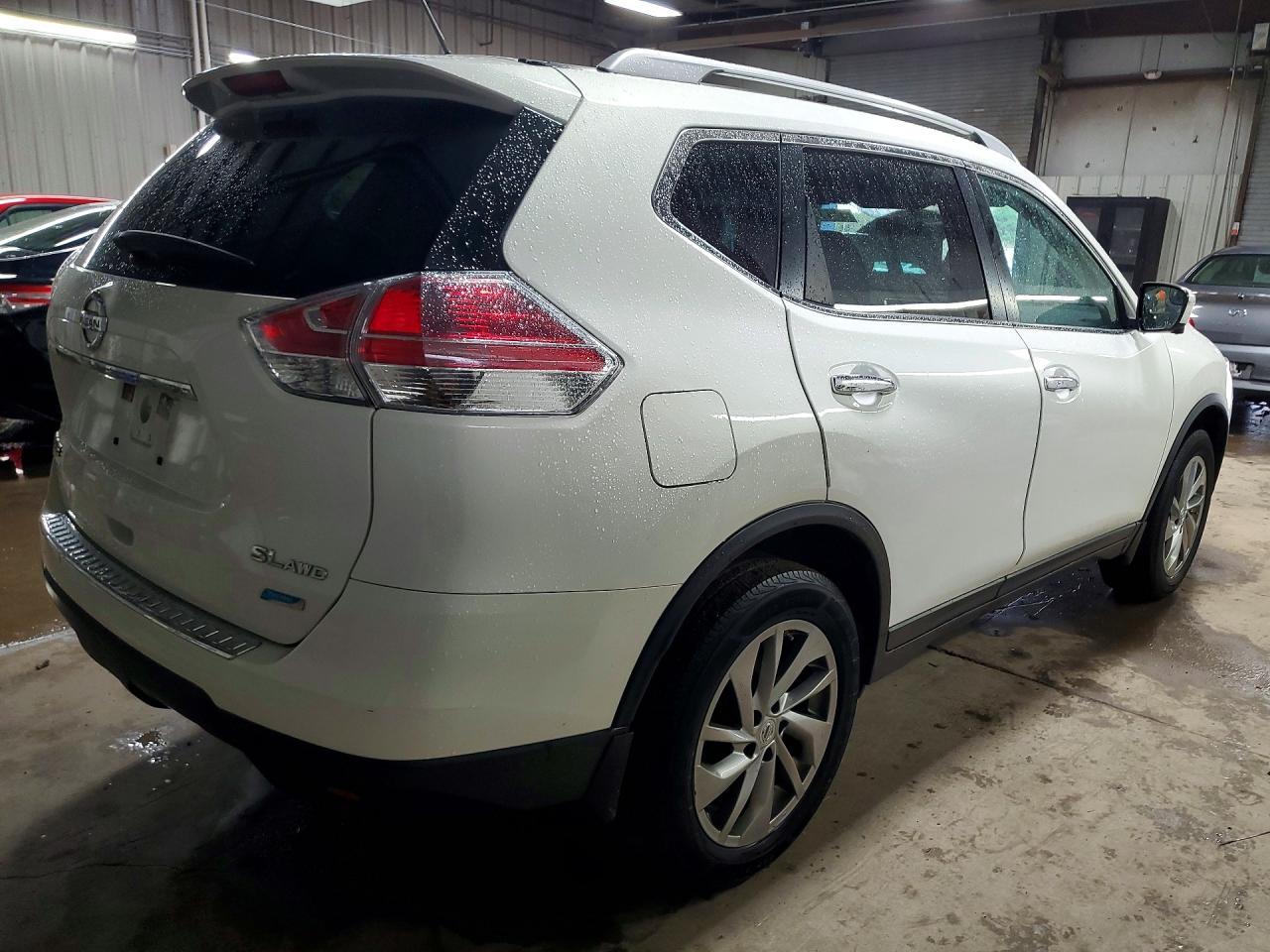 2014 NISSAN ROGUE S photo 7