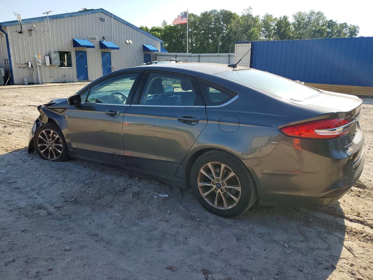 2017 FORD FUSION SE photo 4