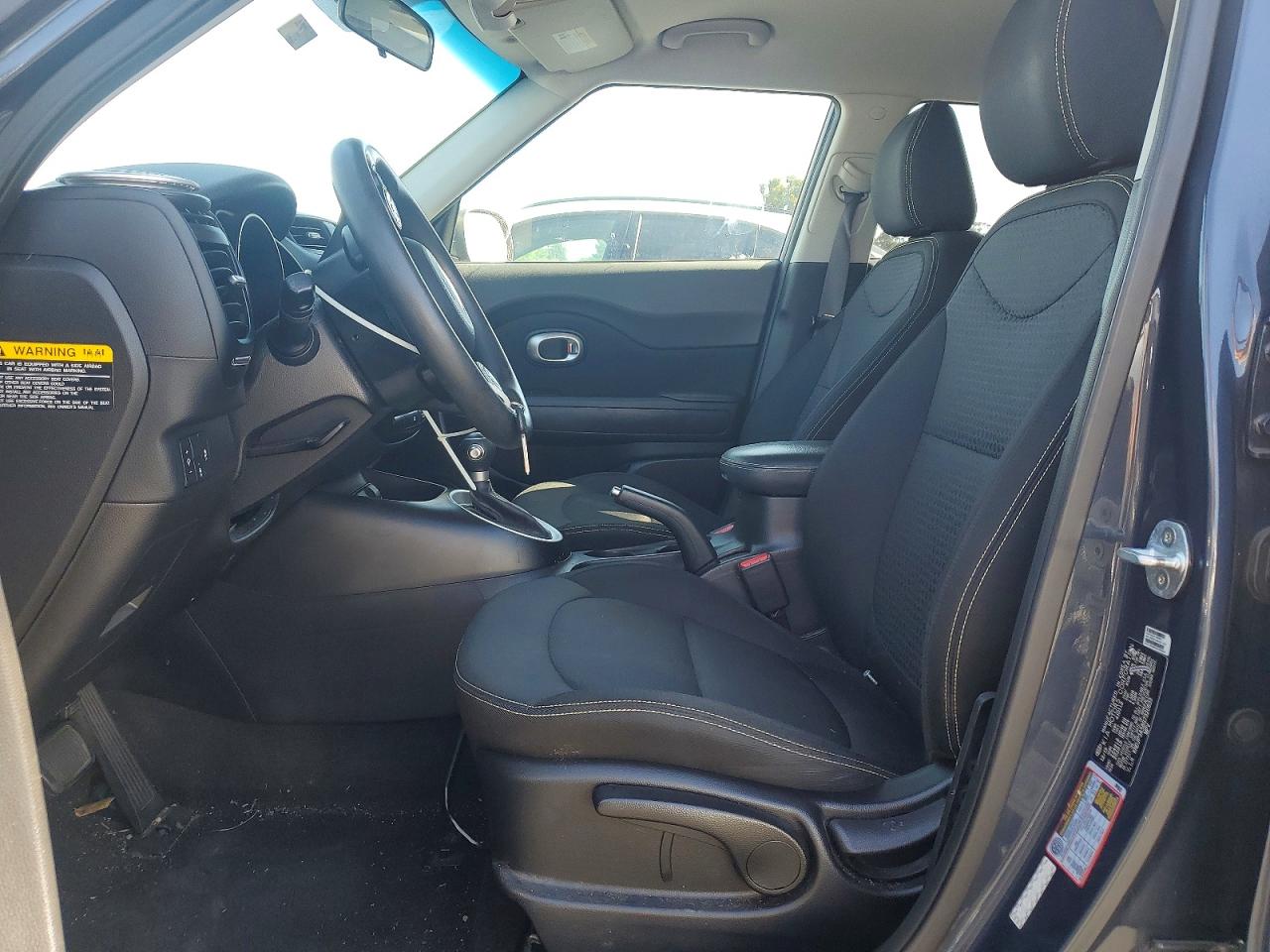 2016 KIA SOUL + photo 13
