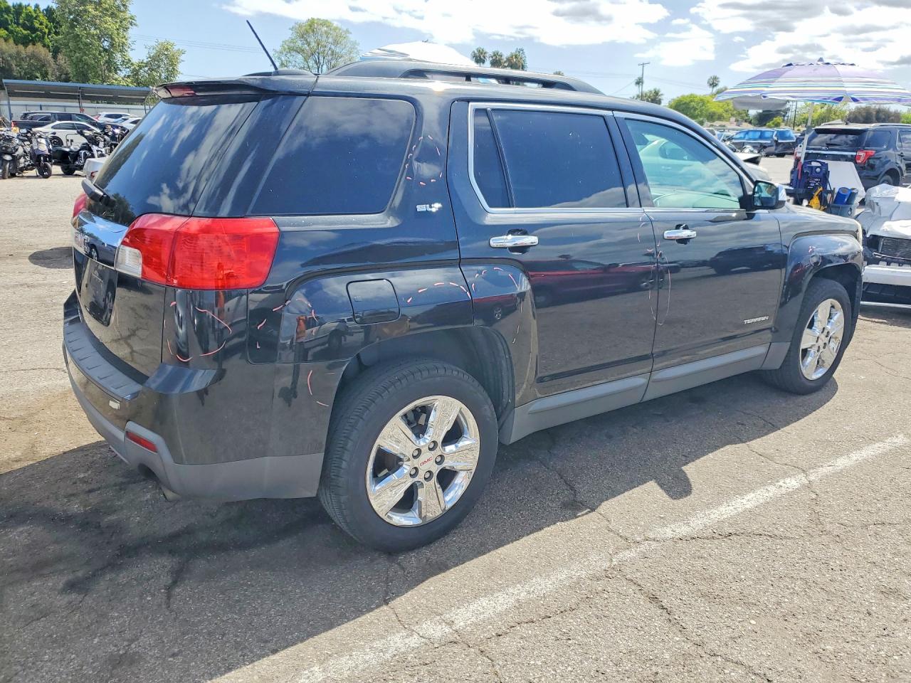 2015 GMC TERRAIN SLT photo 5