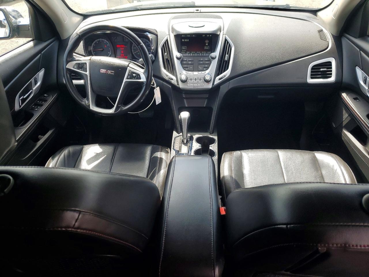 2015 GMC TERRAIN SLT photo 15