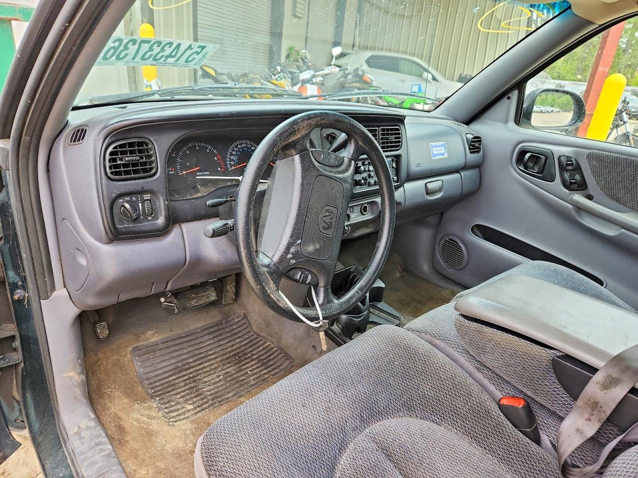 1999 DODGE DAKOTA photo 22