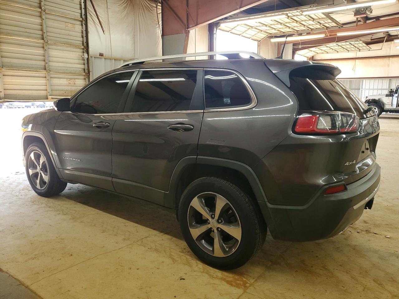 2019 JEEP CHEROKEE LIMITED photo 3