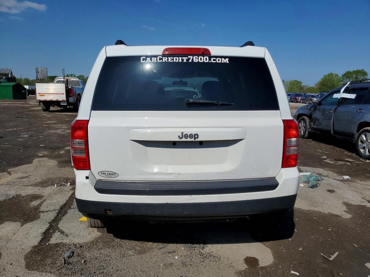 2015 JEEP PATRIOT SPORT photo 11