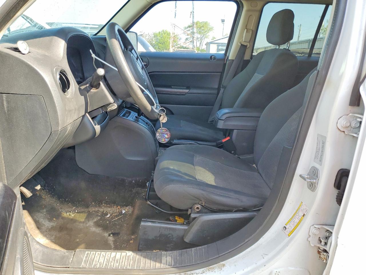 2015 JEEP PATRIOT SPORT photo 13