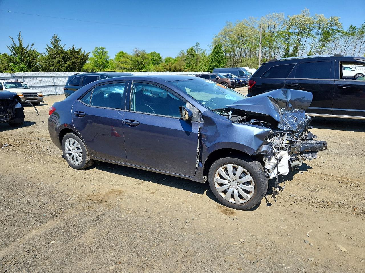 2017 TOYOTA COROLLA LE photo 7