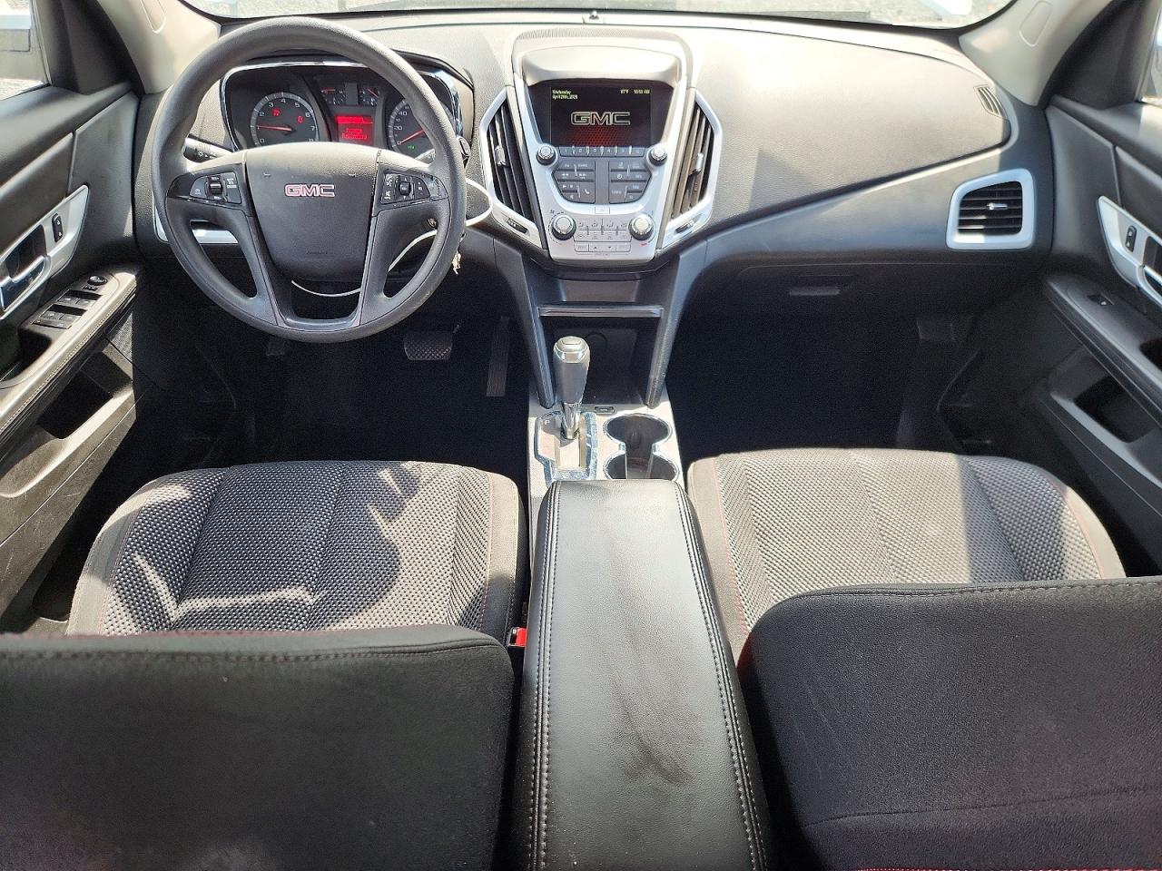 2017 GMC TERRAIN SLE photo 15