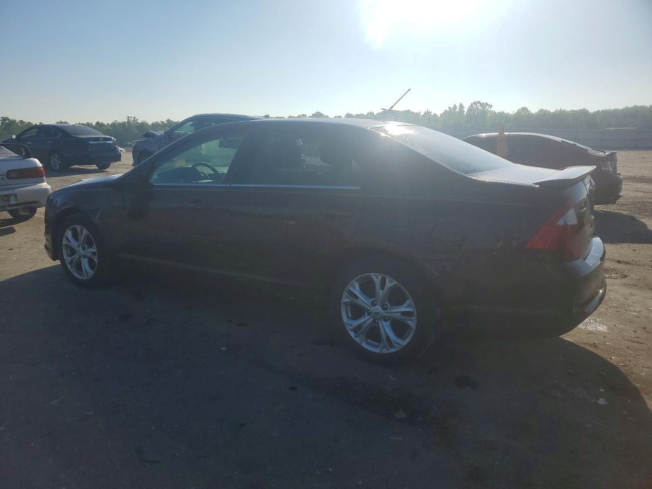 2012 FORD FUSION SE photo 3