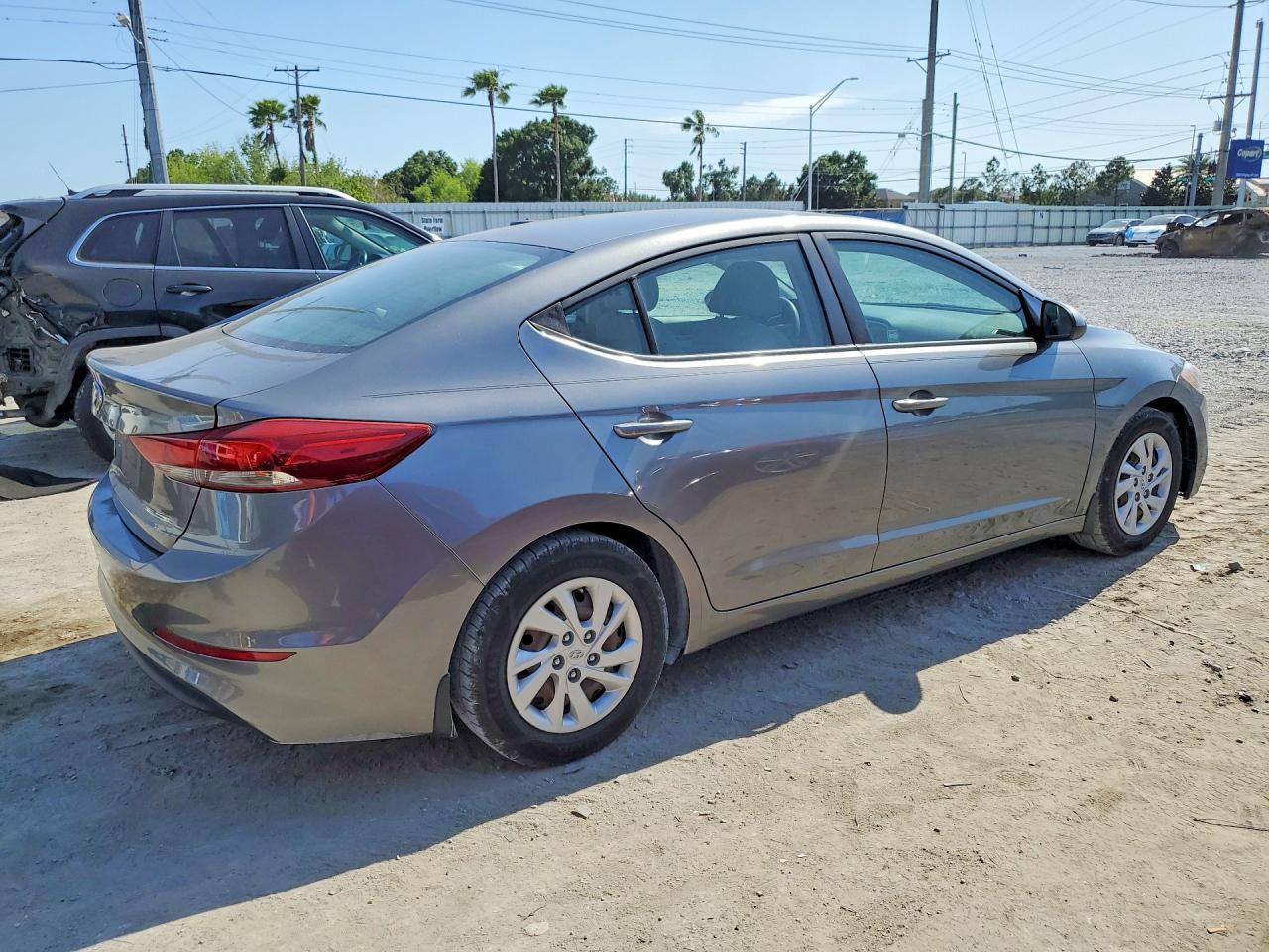 2018 HYUNDAI ELANTRA SE photo 5
