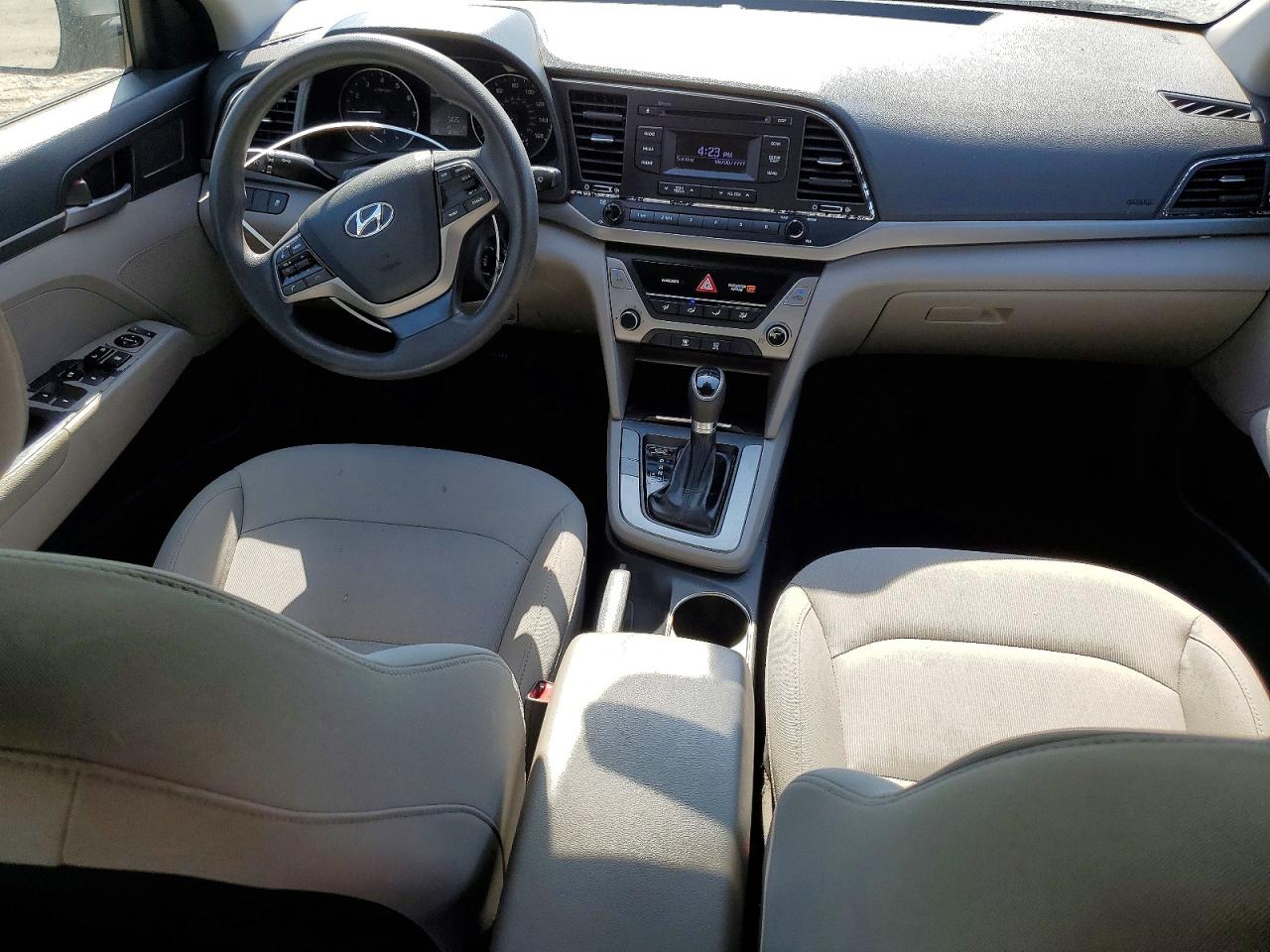 2018 HYUNDAI ELANTRA SE photo 15