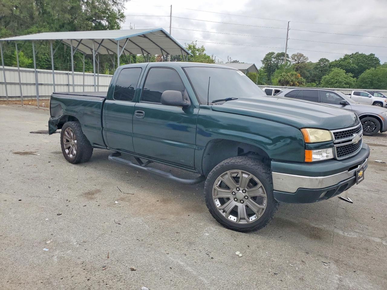2005 CHEVROLET SILVERADO C1500 photo 7