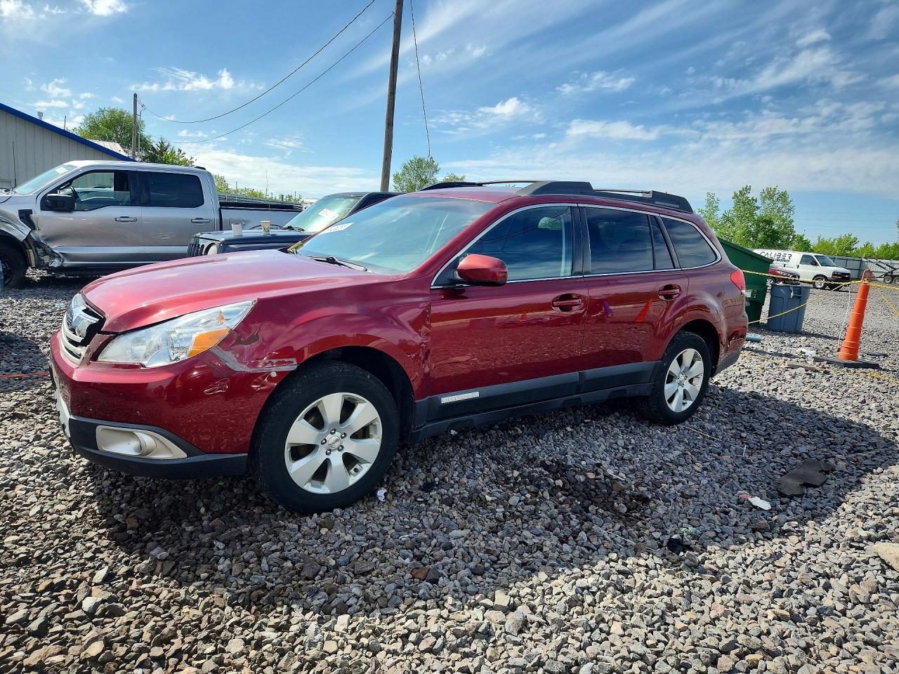 2012 SUBARU OUTBACK