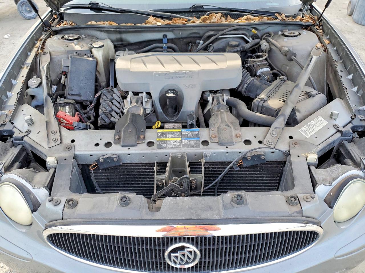 2007 BUICK LACROSSE CX photo 31