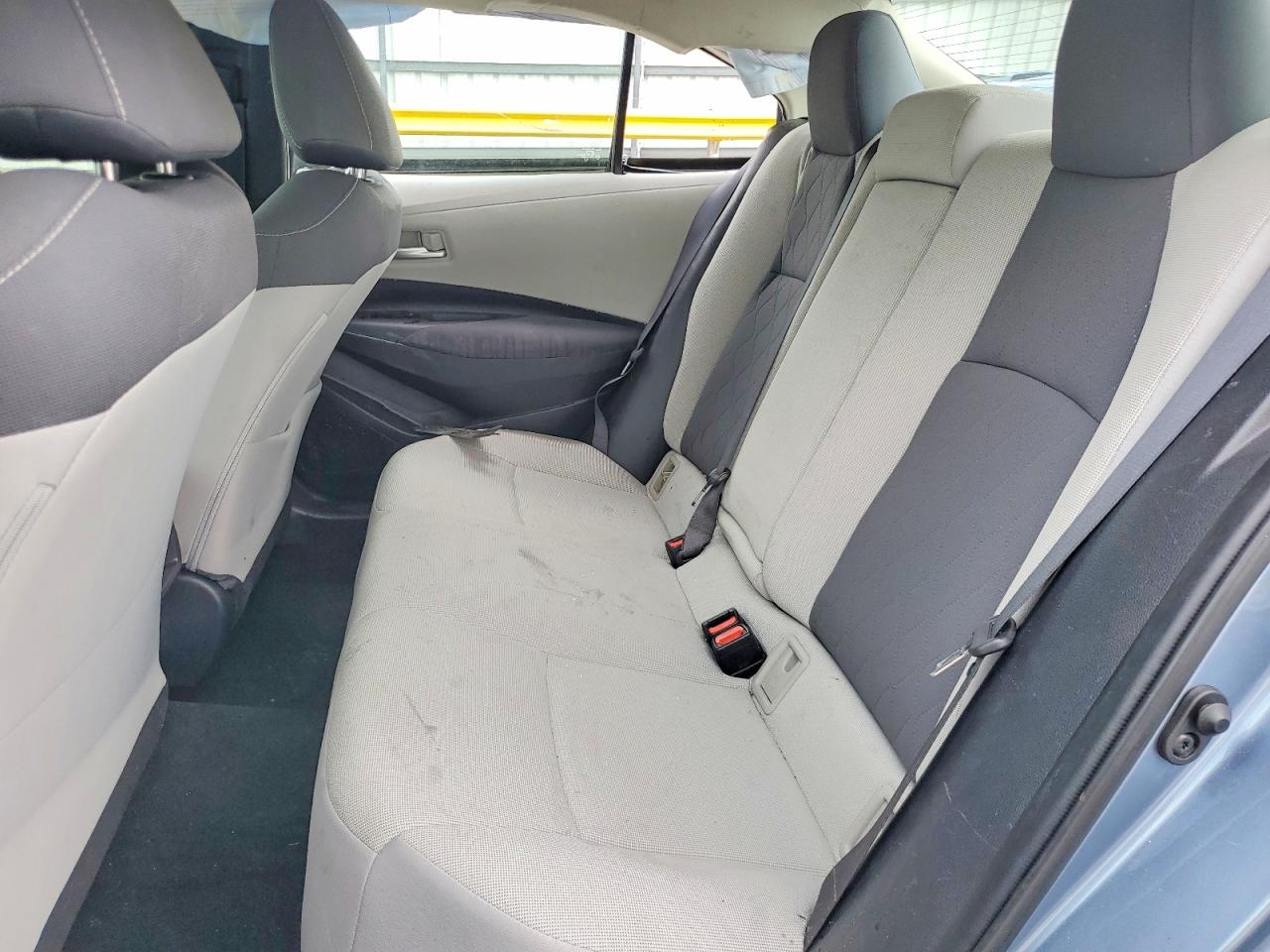 2020 TOYOTA COROLLA LE photo 28