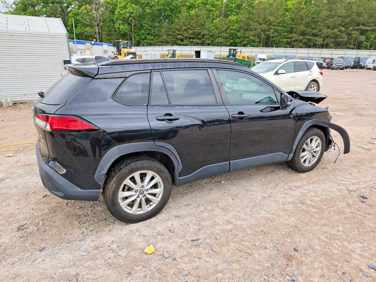2022 TOYOTA COROLLA CROSS LE photo 7