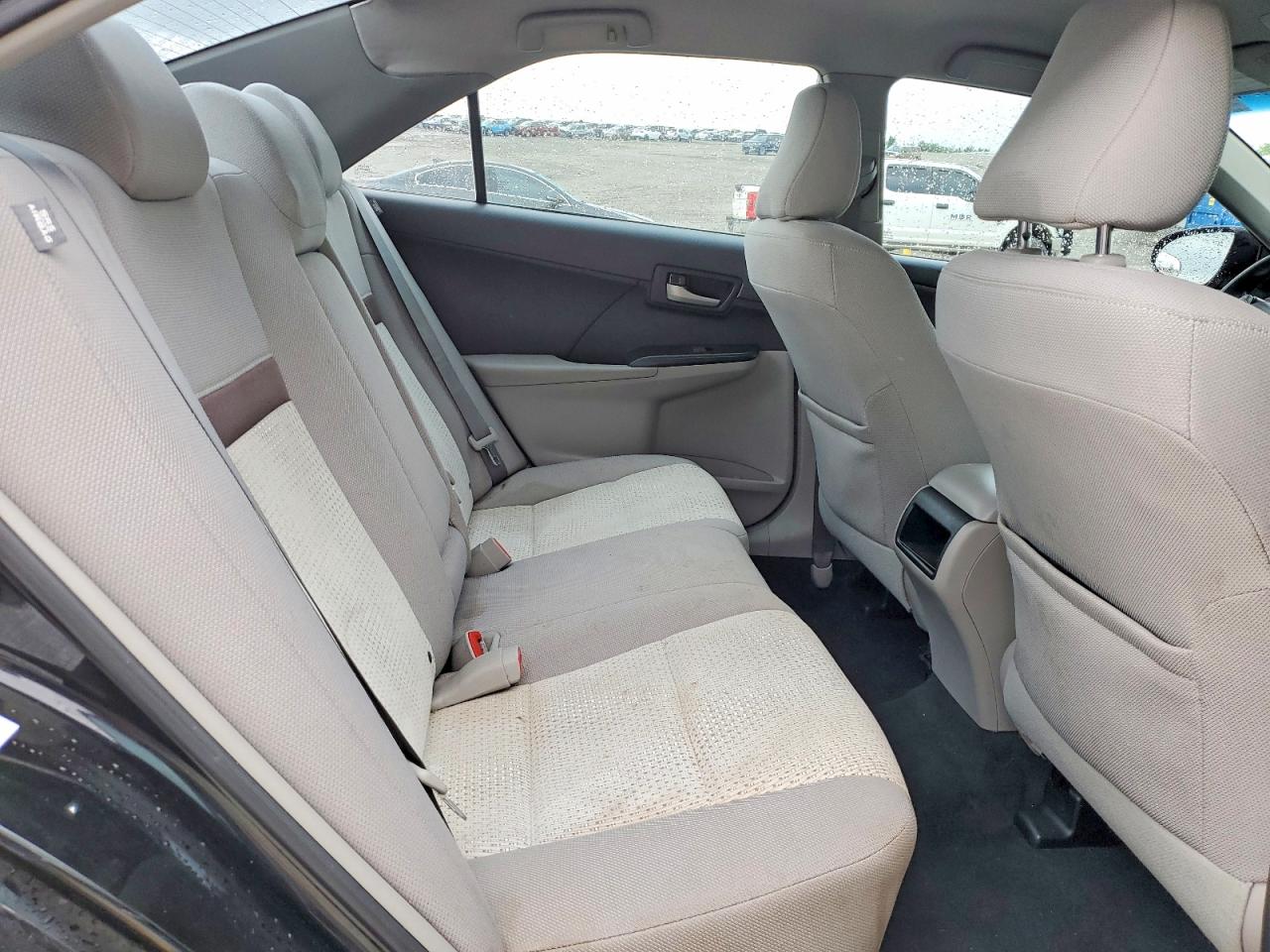 2013 TOYOTA CAMRY LE photo 19