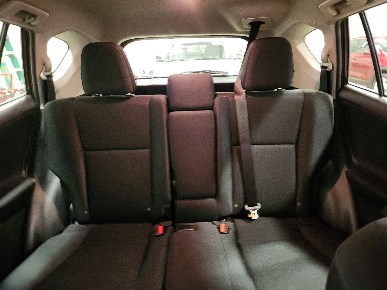 2016 TOYOTA RAV4 LE photo 10