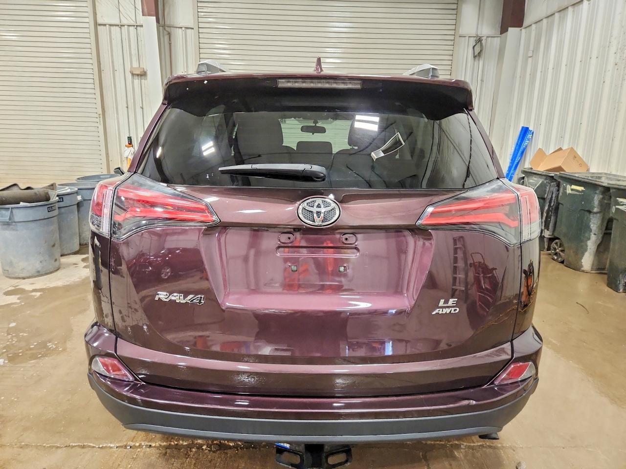 2016 TOYOTA RAV4 LE photo 6