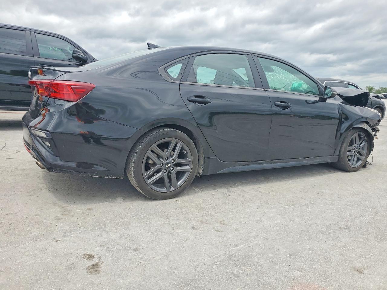 2020 KIA FORTE GT LINE photo 7