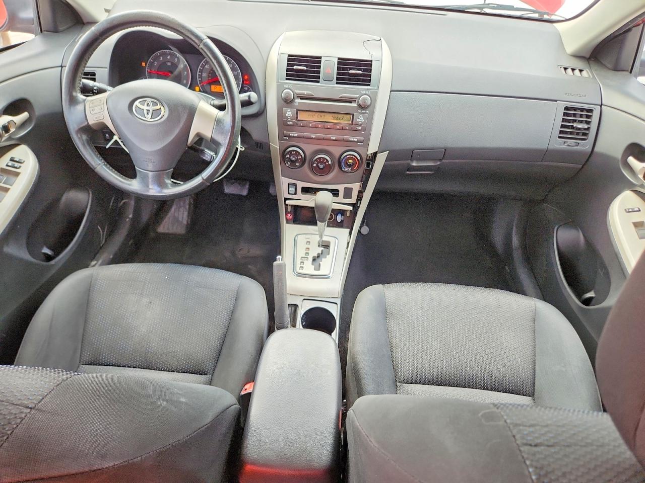 2010 TOYOTA COROLLA S photo 15
