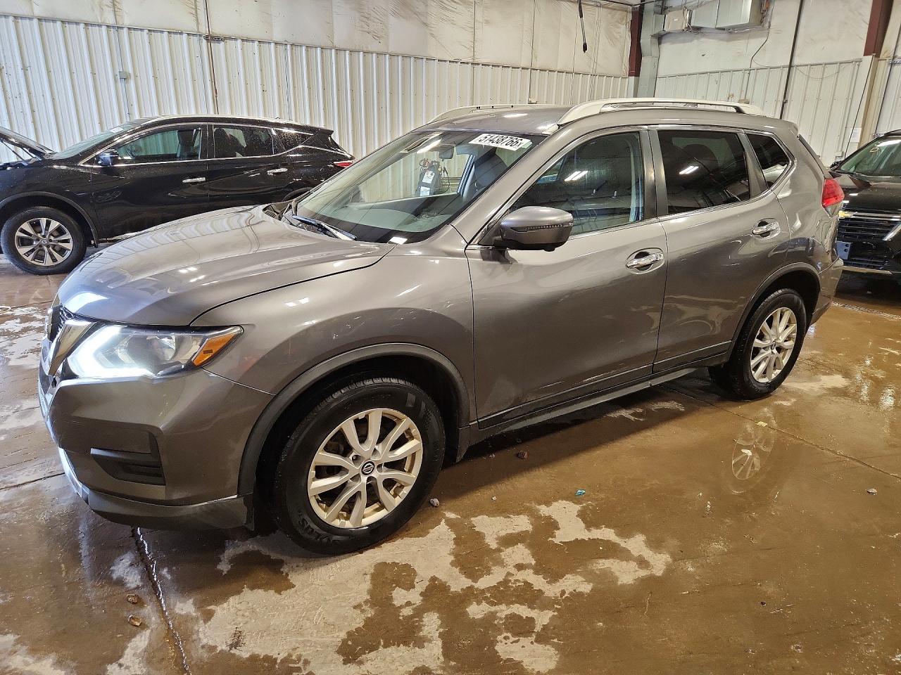 2017 NISSAN ROGUE