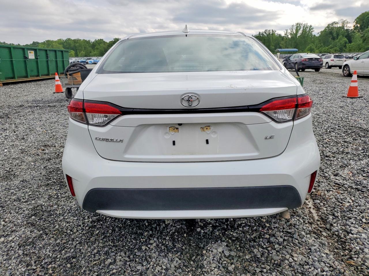 2022 TOYOTA COROLLA LE photo 11