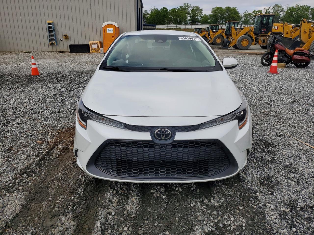 2022 TOYOTA COROLLA LE photo 9