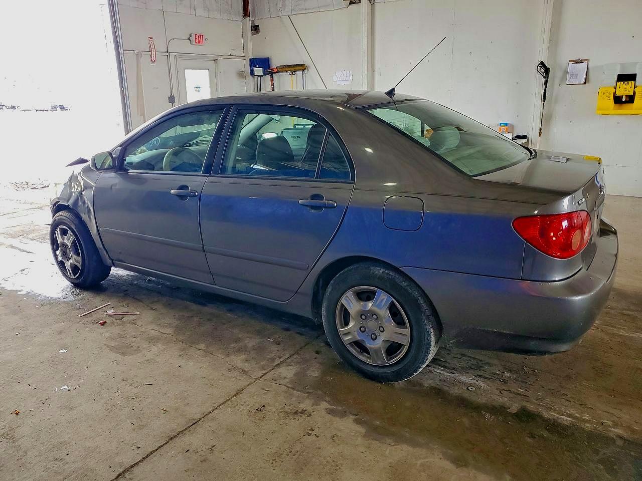 2007 TOYOTA COROLLA LE photo 4
