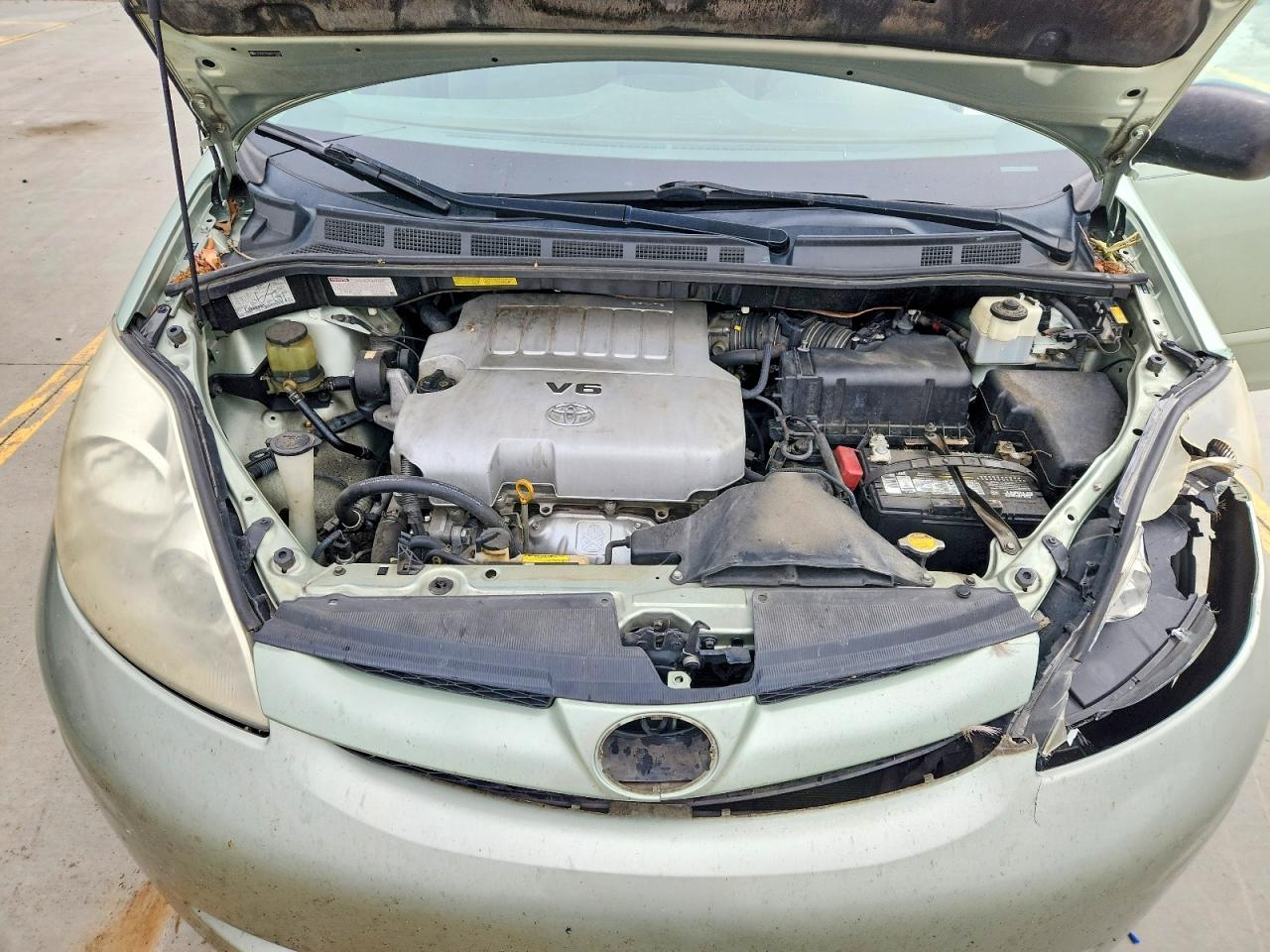 2008 TOYOTA SIENNA LE 7-PASSENGER photo 23