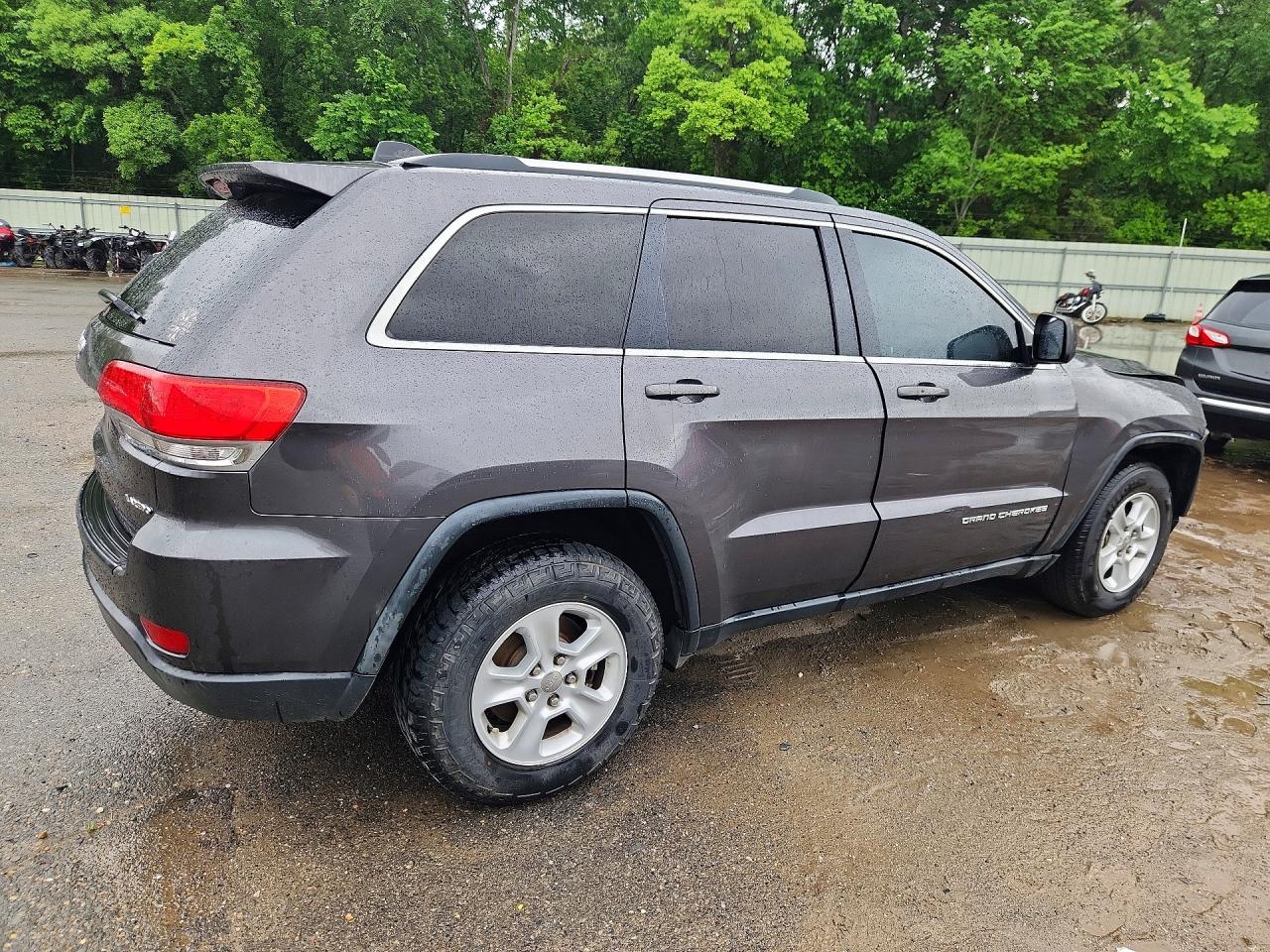 2014 JEEP GRAND CHEROKEE LAREDO photo 3