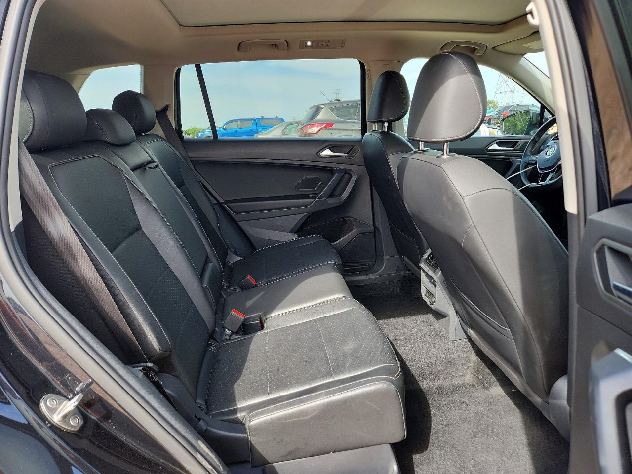 2020 VOLKSWAGEN TIGUAN SE photo 21