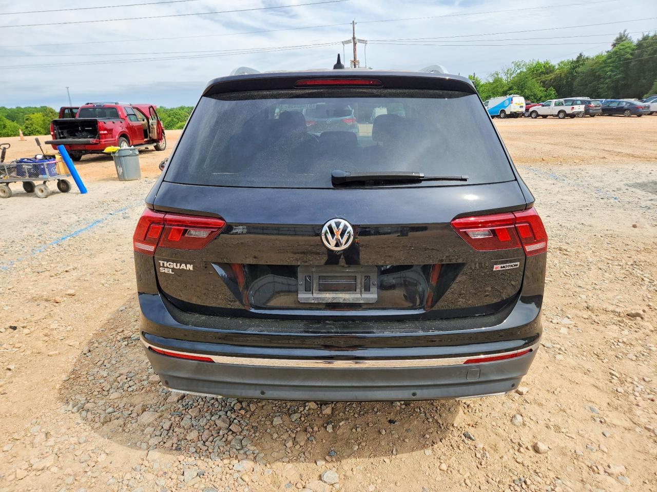 2020 VOLKSWAGEN TIGUAN SE photo 11
