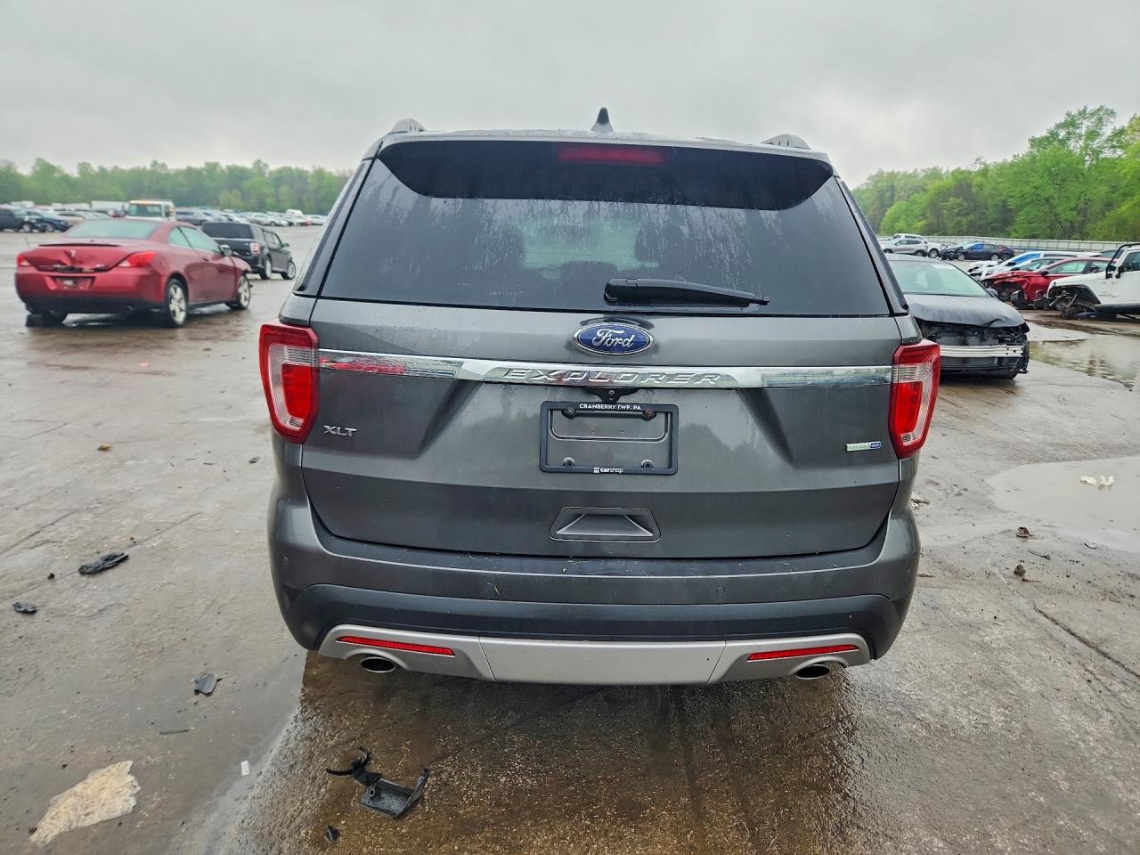 2016 FORD EXPLORER XLT photo 6