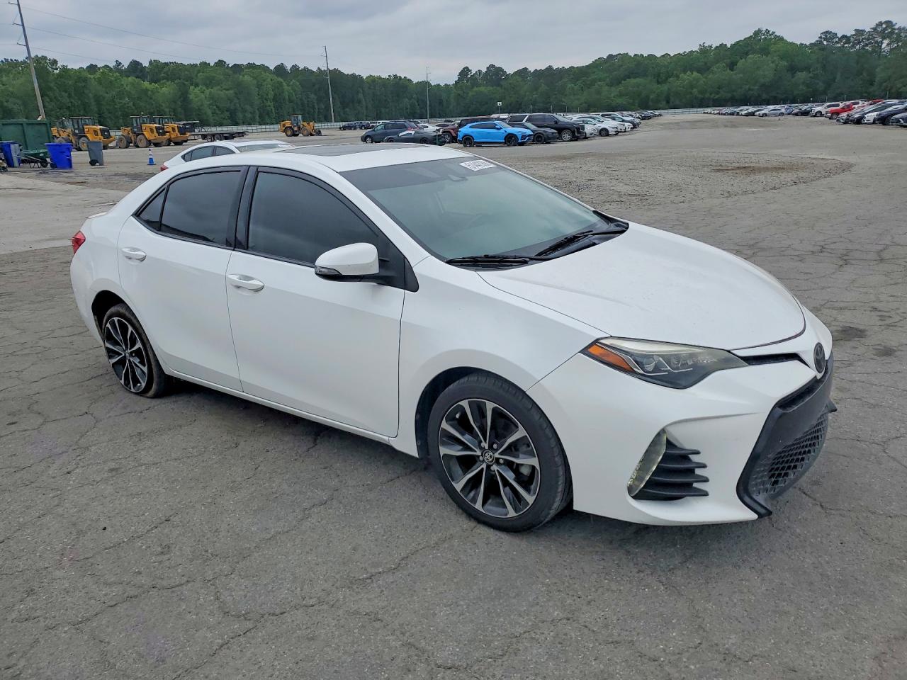 2018 TOYOTA COROLLA SE photo 7