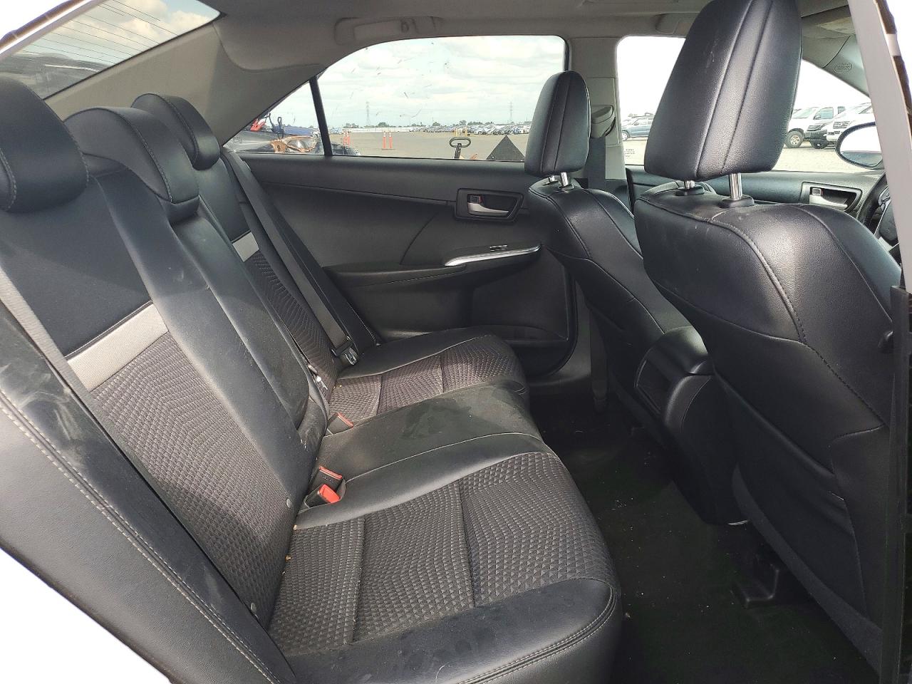2014 TOYOTA CAMRY SE SPORT photo 19