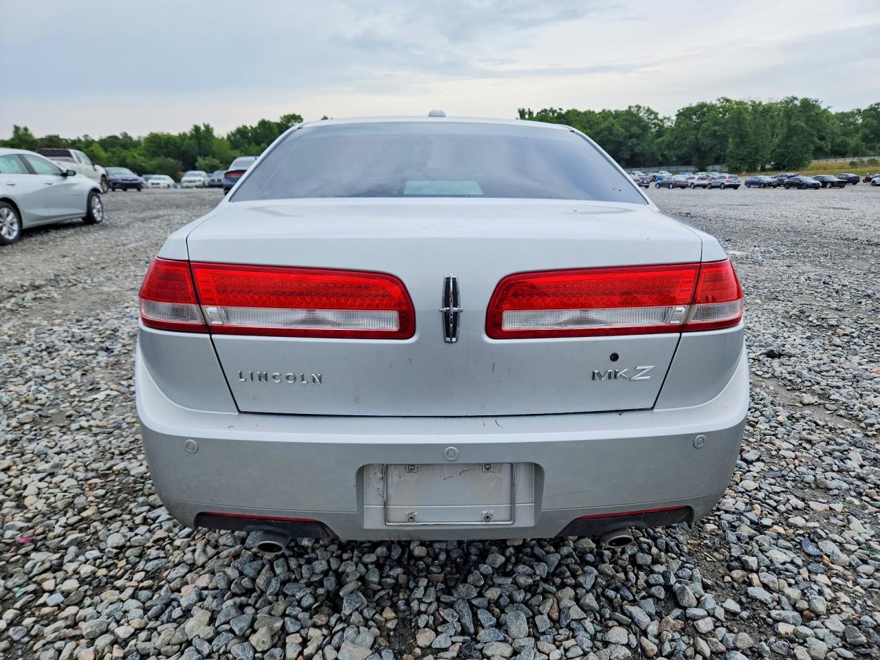 2012 LINCOLN MKZ photo 11