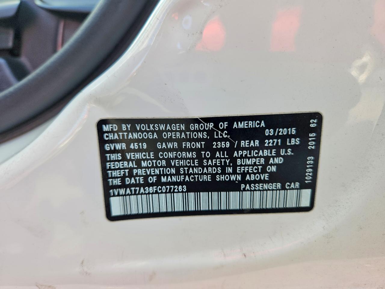 2015 VOLKSWAGEN PASSAT S photo 23