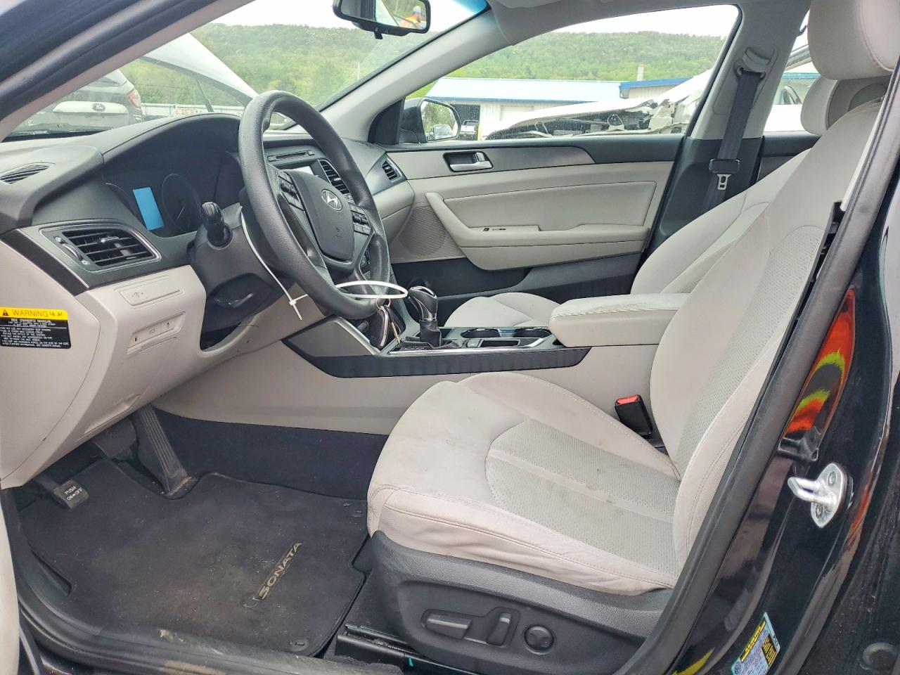 2017 HYUNDAI SONATA SPORT photo 13