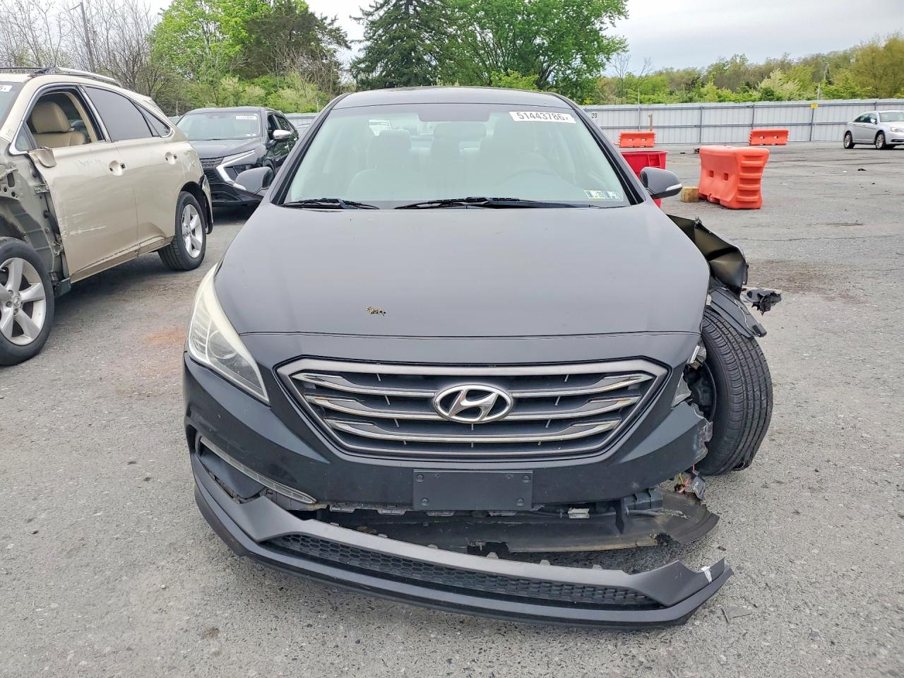 2017 HYUNDAI SONATA SPORT photo 9