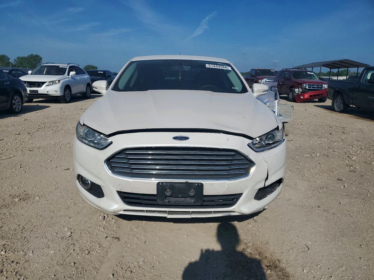 2016 FORD FUSION SE photo 9