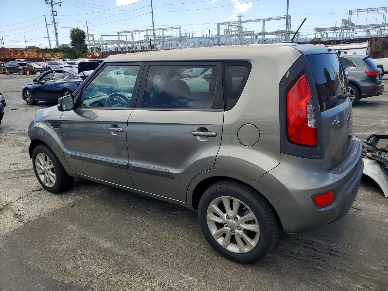 2012 KIA SOUL + photo 3