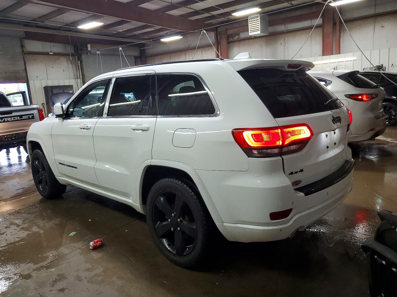 2015 JEEP GRAND CHEROKEE LAREDO photo 3