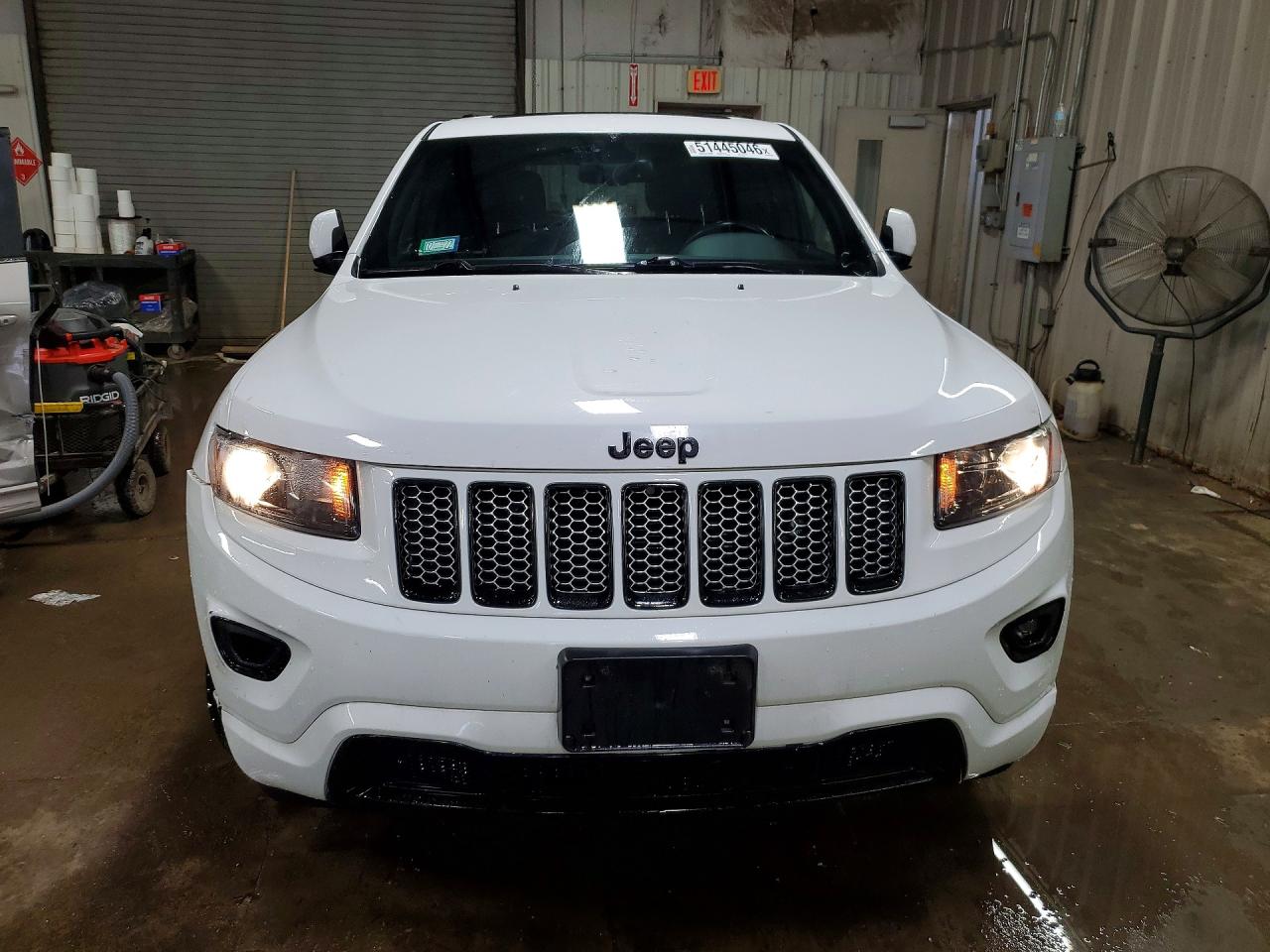 2015 JEEP GRAND CHEROKEE LAREDO photo 9