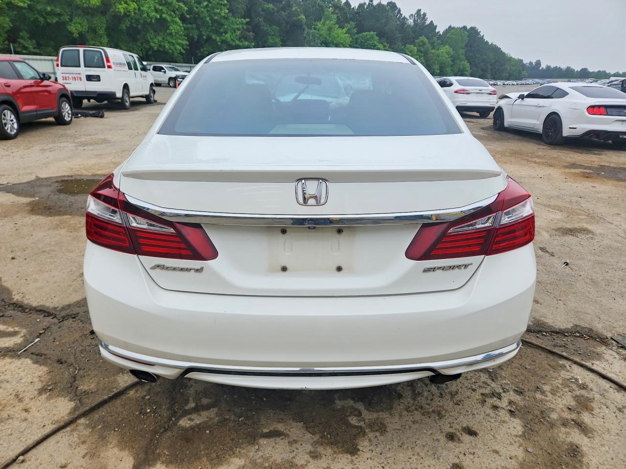 2016 HONDA ACCORD SPORT photo 6