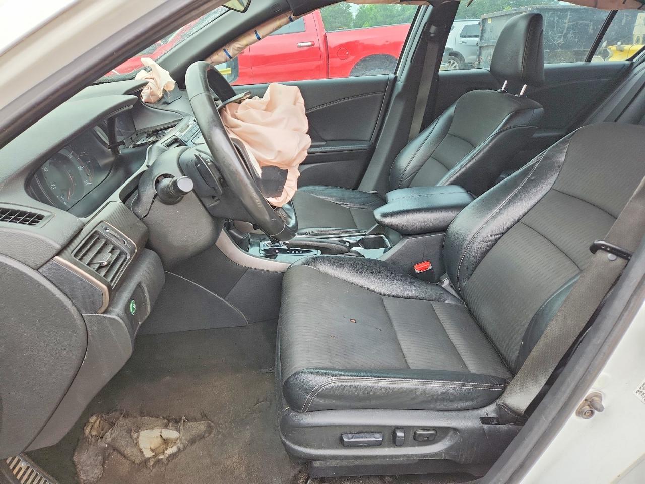 2016 HONDA ACCORD SPORT photo 7
